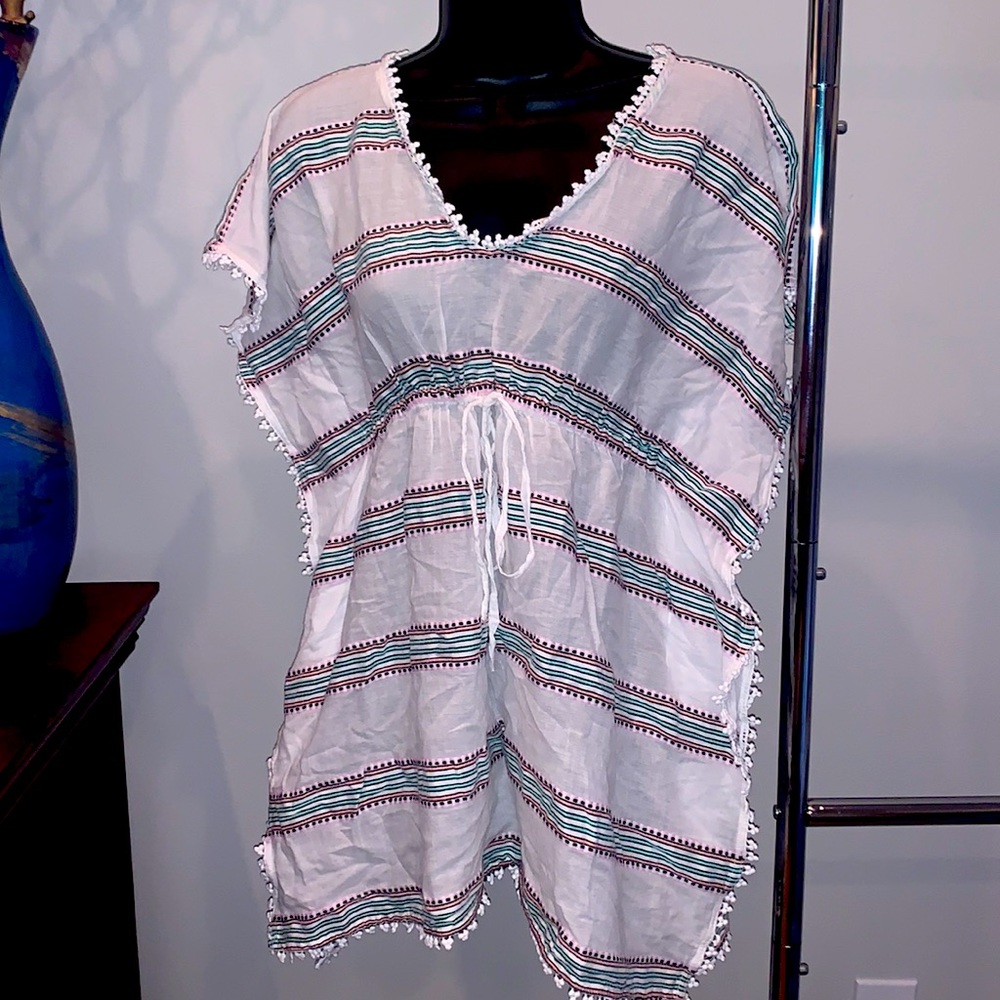 Lightweight swimsuit coverup
